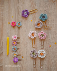 Patron tutoriel crochet PDF gratuit Marque-pages trombones fleuris accessoires- Zess Crochet