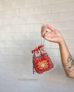 Tutoriel pochon carré granny petit sac