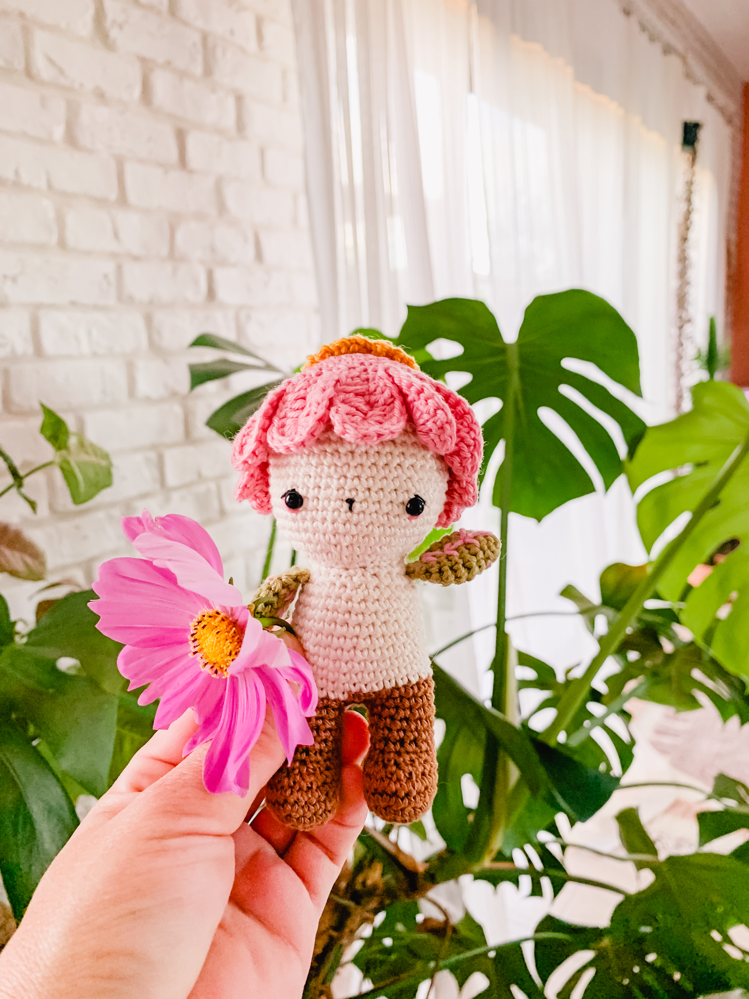 patron tutoriel de poupée crochet amigurumi Fleurs