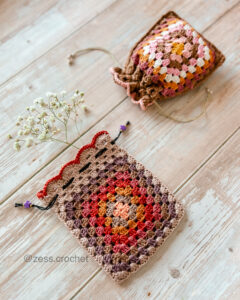 Tutoriel pochon carré granny petit sac