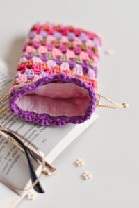 Tutoriel crochet étui pochette à lunettes patron pdf granny