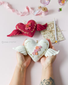 kit crochet coeur ailes fleurs