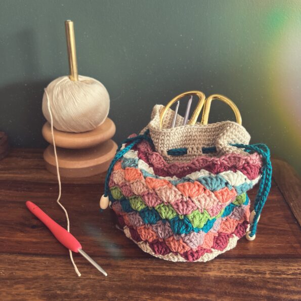 Image #2 de Manuela Costa