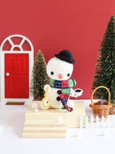 poupees-amigurumis-de-noel-so-british-office-10