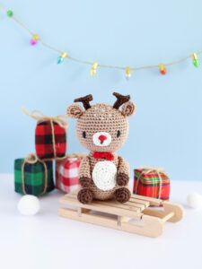 coffret crochet Boule de Noël amigurumi : Le renne