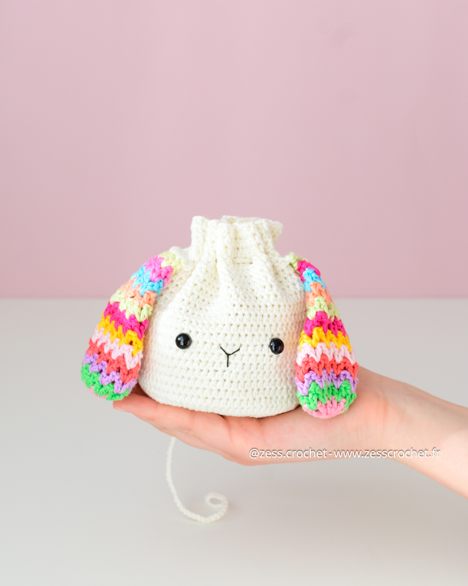 patron crochet pochon lapin grandes oreilles