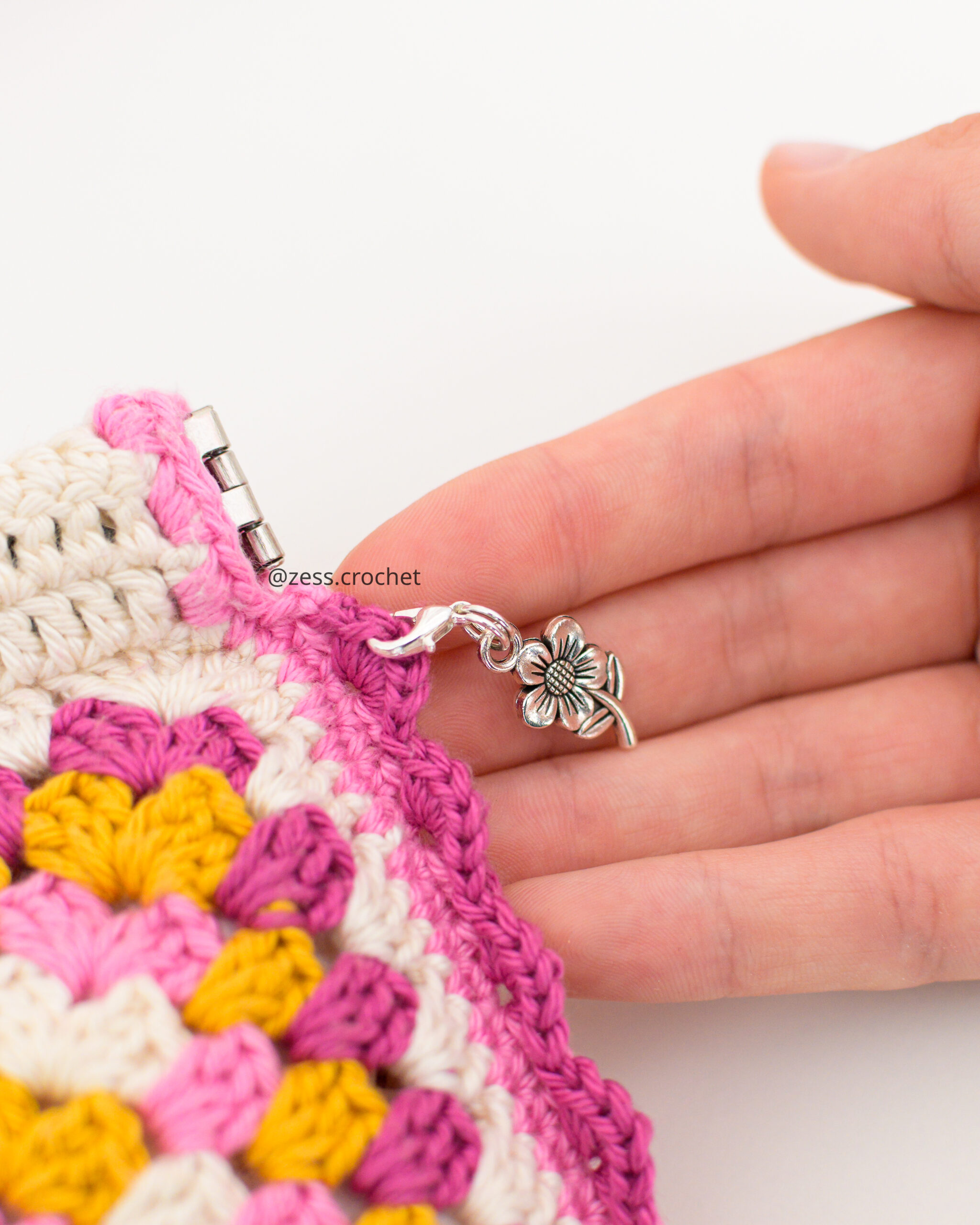 kit crochet pochette granny square