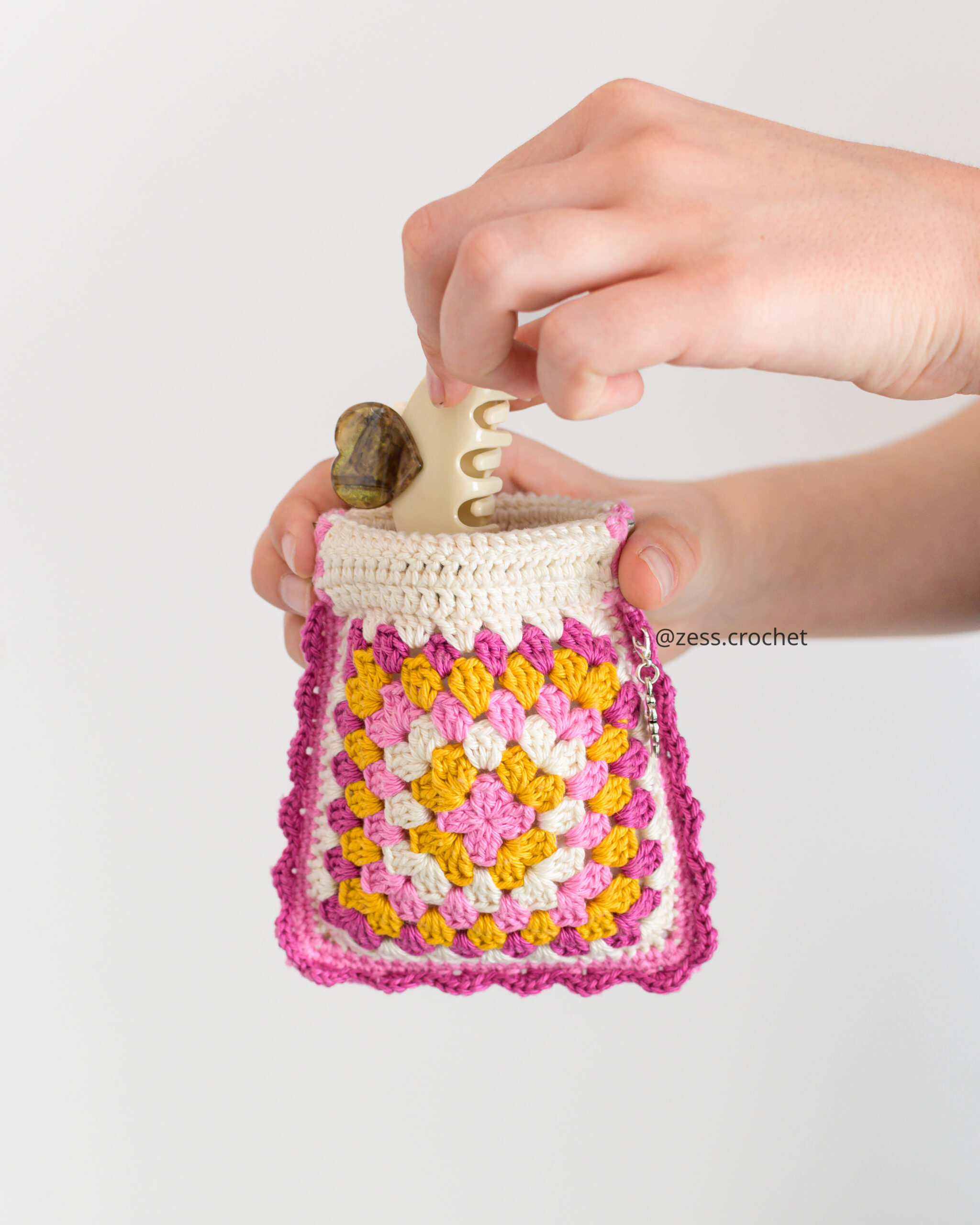 kit crochet pochette granny square