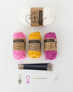 kit crochet pochette granny square