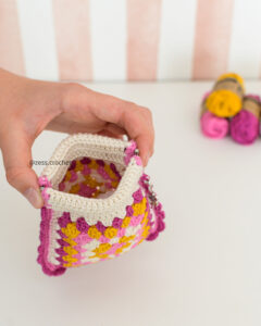kit crochet pochette granny square